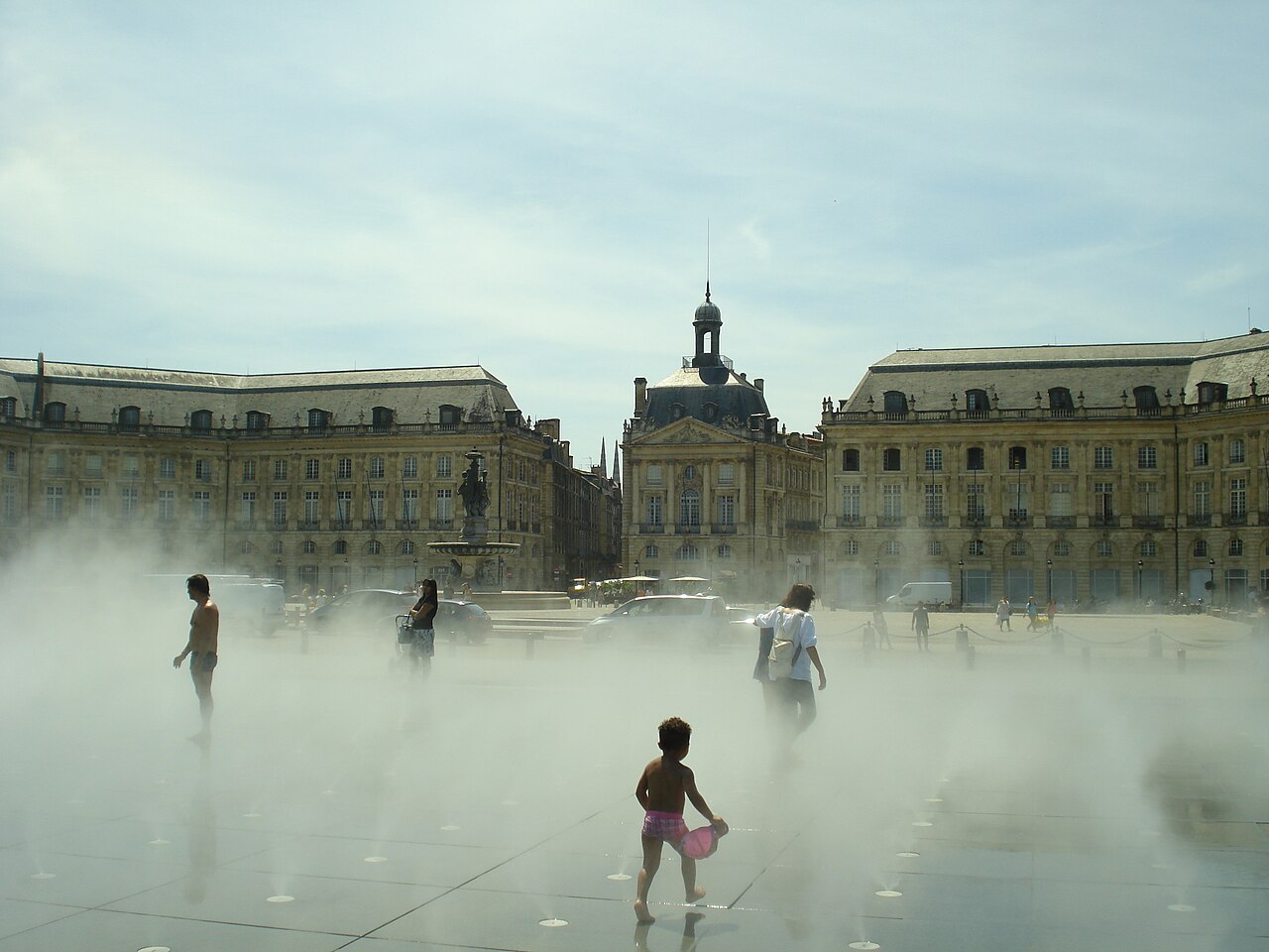Place de la Bourse et miroir d'eau
